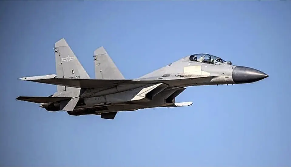 Chinese Fighter Jets Fly Towards Taiwan Again