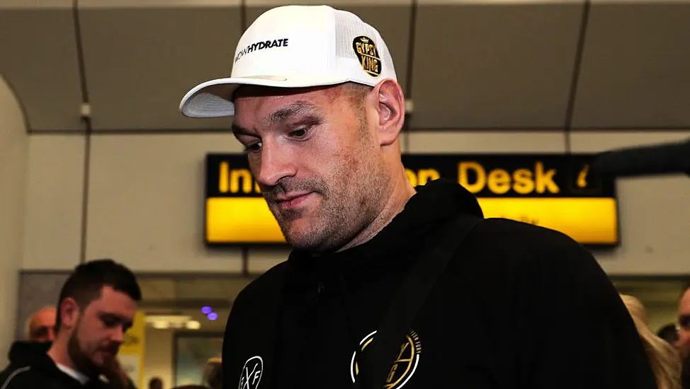 Tyson Fury Arrives In Las Vegas With A Message For Deontay Wilder