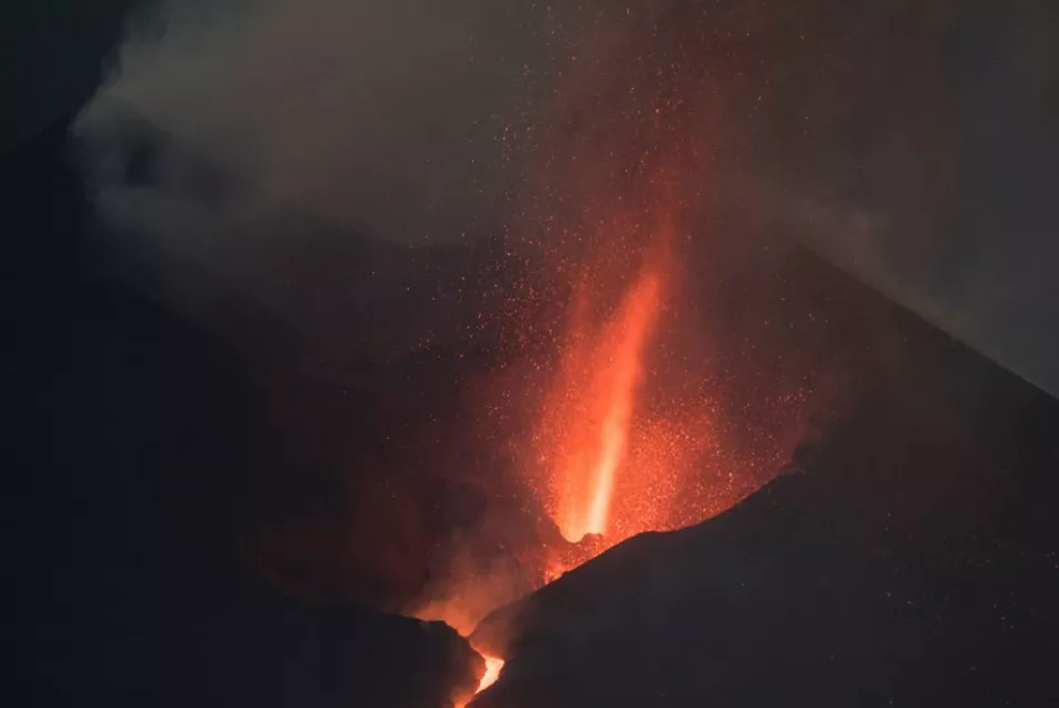 TOPSHOT-SPAIN-VOLCANO