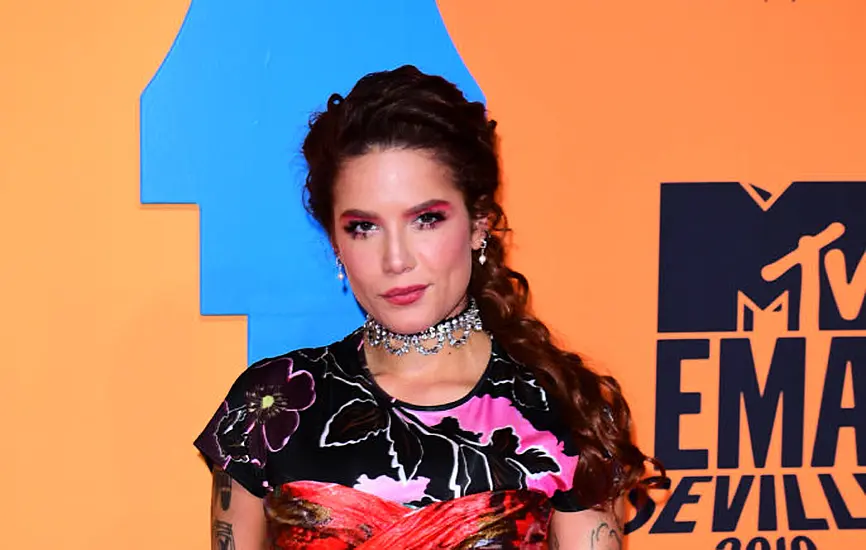 Halsey Responds To Praise Of Her Body After Giving Birth