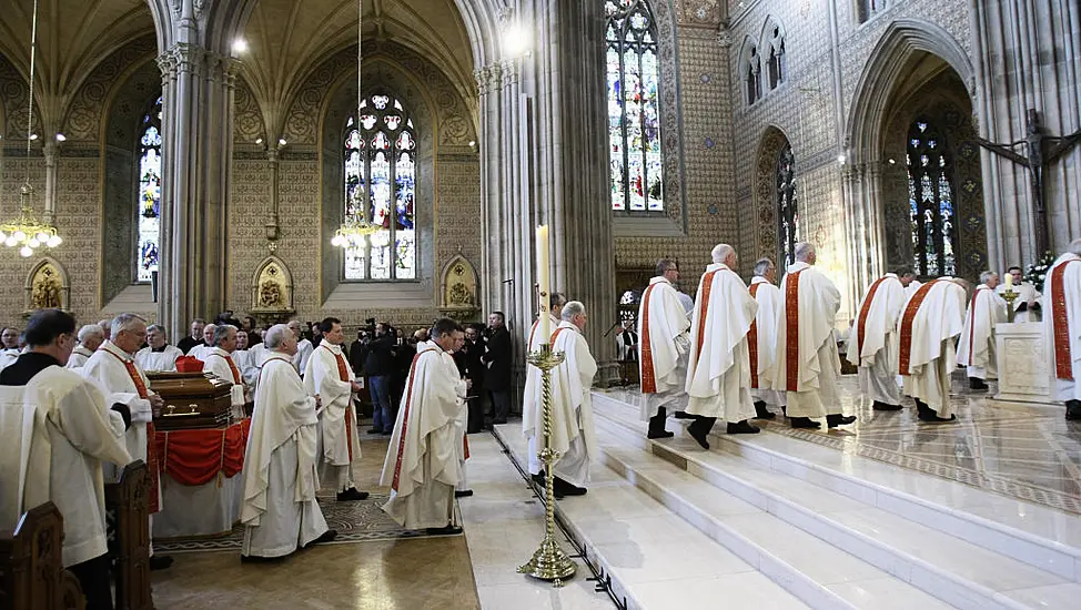 Nine New Students Begin Their Studies For Priesthood