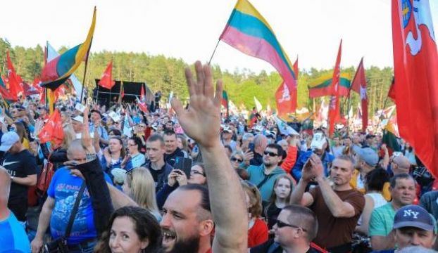 Lithuania's 'Gay Propaganda' Law Looms Over Fight For Same-Sex Marriage