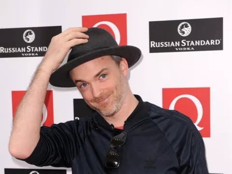 Travis Singer Fran Healy Shows Off Wounds After He Was ‘Mauled’ By Dachshund