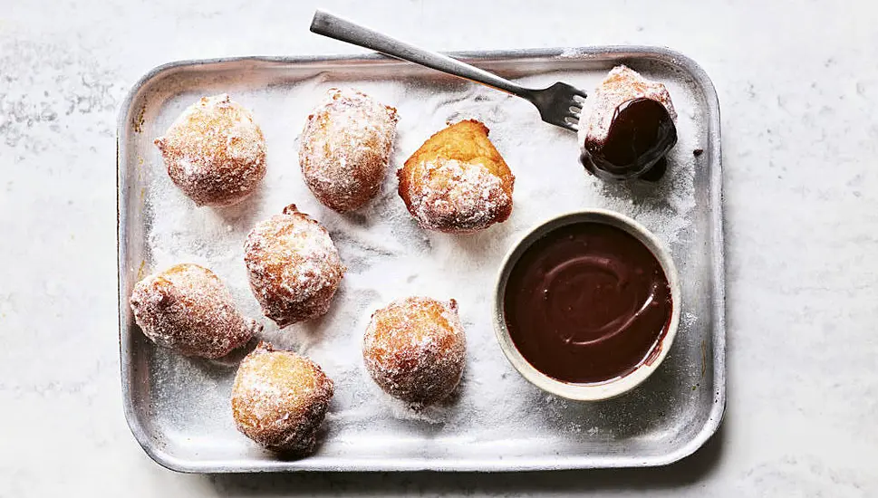 Gordon Ramsay’s Mini Cinnamon Doughnuts With Chilli Chocolate Dipping Sauce