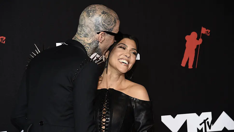 Kourtney Kardashian Engaged To Blink-182 Drummer Travis Barker