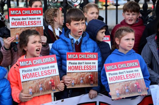 Children Living In Homes Hit By Mica Crisis Stage Protest Outside Dáil