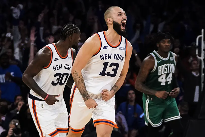 Evan Fournier Stars On Debut For New York Knicks In Double Ot Win