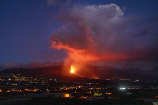 La Palma Island Braces For More Quakes As Volcano Roars On