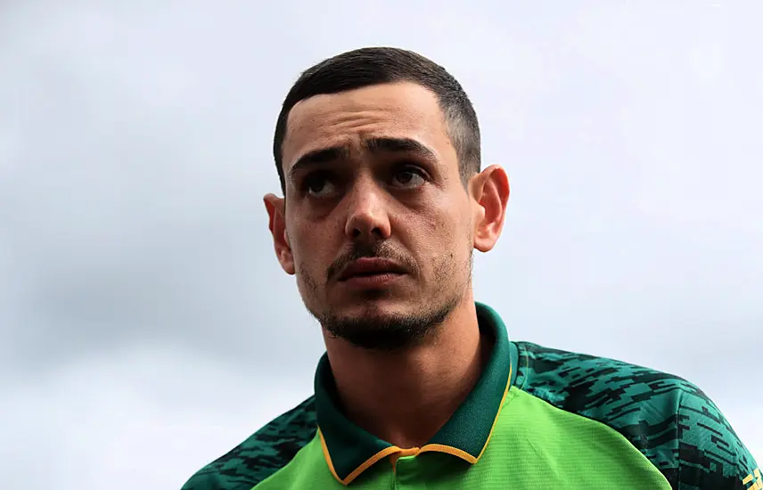 South Africa’s Quinton De Kock Apologises After Refusing To Take The Knee