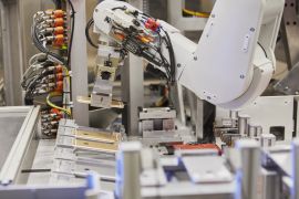 Apple Opens Doors To Recycling Robot In Call For People’s Old Iphones