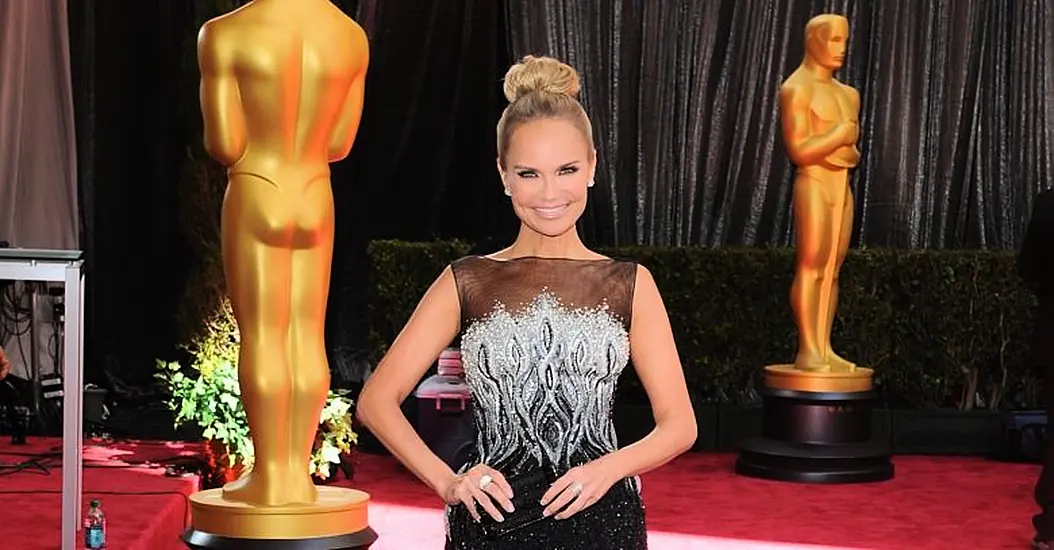 Actress Kristin Chenoweth Announces Engagement