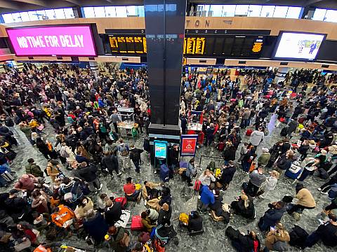 Cop26 Travellers Acknowledge Irony Of Delays Caused By Extreme Weather