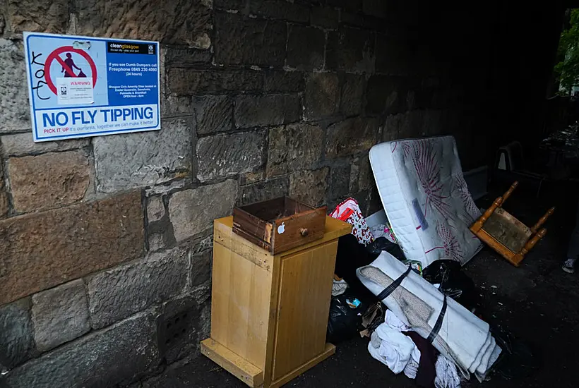 Glasgow Bin Collectors Walk Out On Strike During Cop26