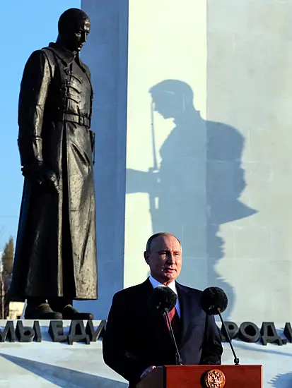 Putin Proclaims Crimea Forever A Part Of Russia On Unity Day