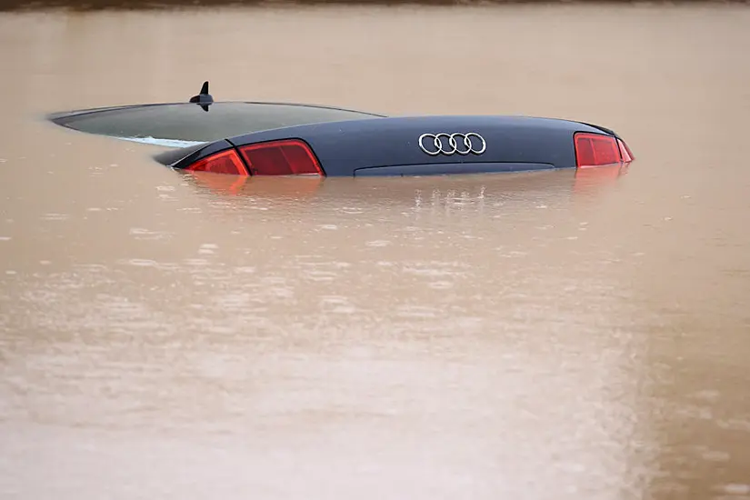 Flash Floods In Bosnia Prompt Evacuations Amid Power Outages