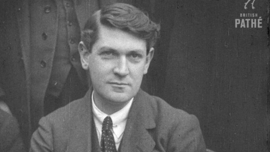 Diaries of Michael Collins presented to the State at ceremony in Cork