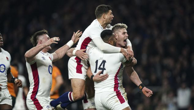 England Extend Winning Run Against Australia