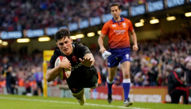 Wales Stage Late Fightback To Deny 14-Man Fiji In Thrilling Cardiff Contest
