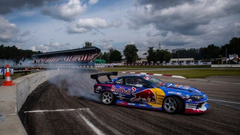 Red Bull Bringing Drifting To Titanic Belfast With Irish Stars On Show