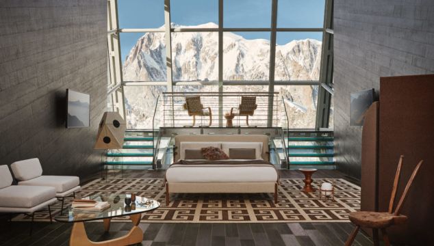 Stay At Europe’s Highest Airbnb Listing On The Slopes Of Mont Blanc For Just €190