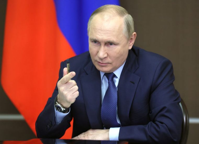 Vladimir Putin Takes Experimental Nasal Vaccine Against Covid-19