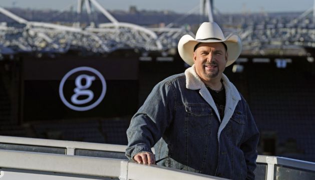 Garth Brooks: Nearly 300,000 Queue Online As Residents Criticise 'Unacceptable' Extra Dates