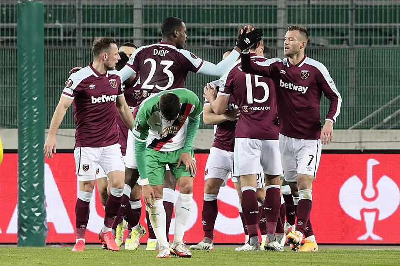 West Ham Book Place In Europa League Last 16 With Win At Rapid Vienna