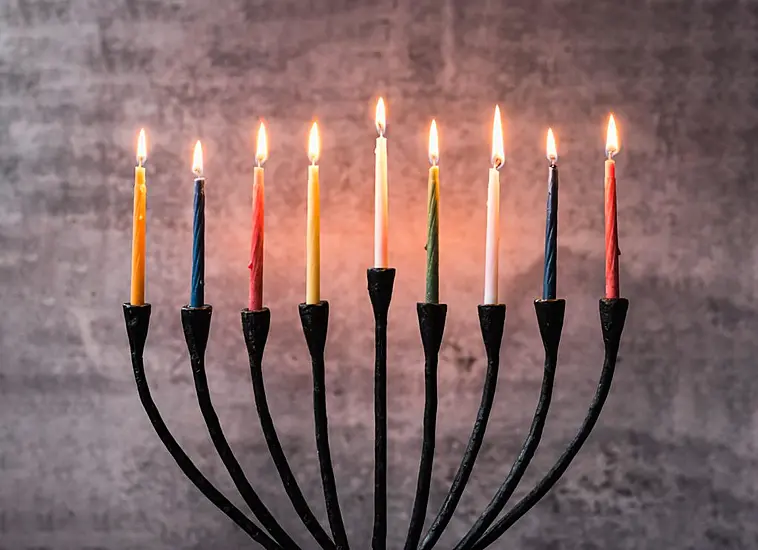 5 Ways Hanukkah Is Celebrated Around The World