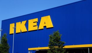 Woman Who Got Lost In Ikea After Being Hit On Head By Flat-Pack Settles For €60,000