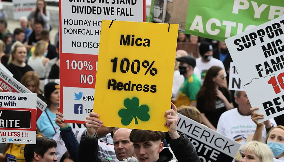 Government Urged To Scrap Sliding-Scale Plan For Mica Redress Scheme