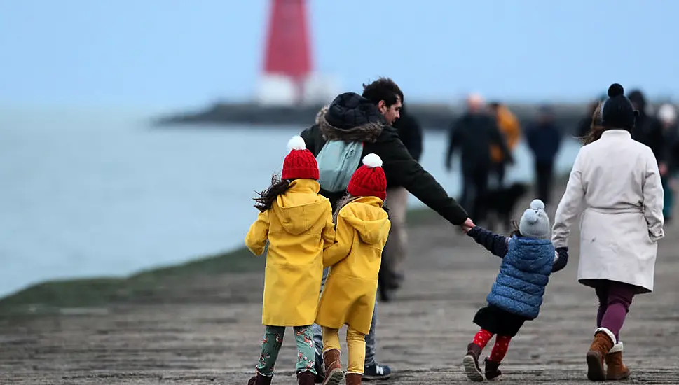 Rain To Dampen Bank Holiday Weekend, Warning Issued For Two Munster Counties