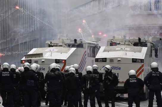 Belgian Police Use Water Cannon And Tear Gas On Covid Protesters