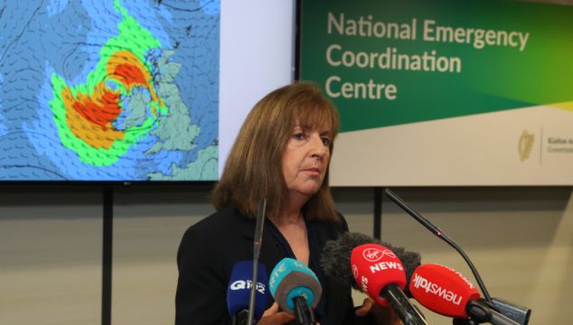 Evelyn Cusack Retires After 42 Years With Met Éireann