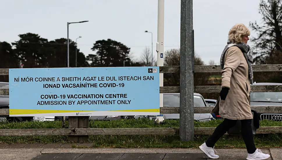 Walk-In Booster Vaccine: Current Queue Times And Clinic Locations