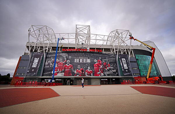 Waterford News and Star — Covid outbreak at Manchester United puts Brentford clash in doubt - Vimarsana News
