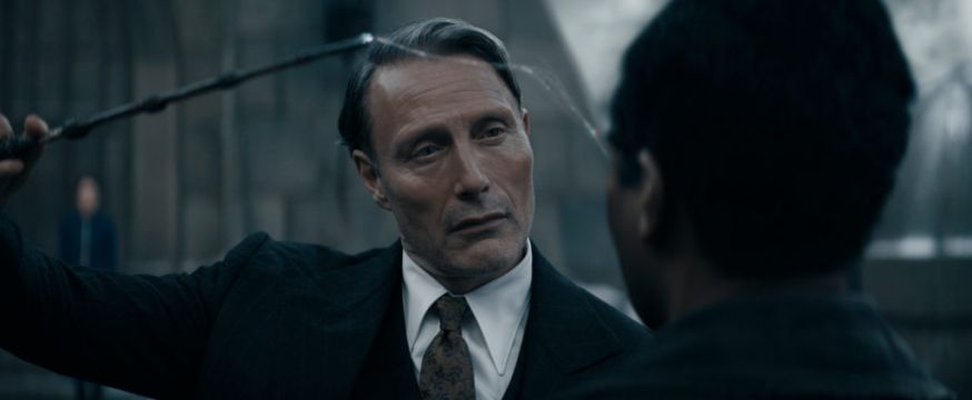 First Look At Mads Mikkelsen As Grindelwald In Trailer For Fantastic Beasts 3