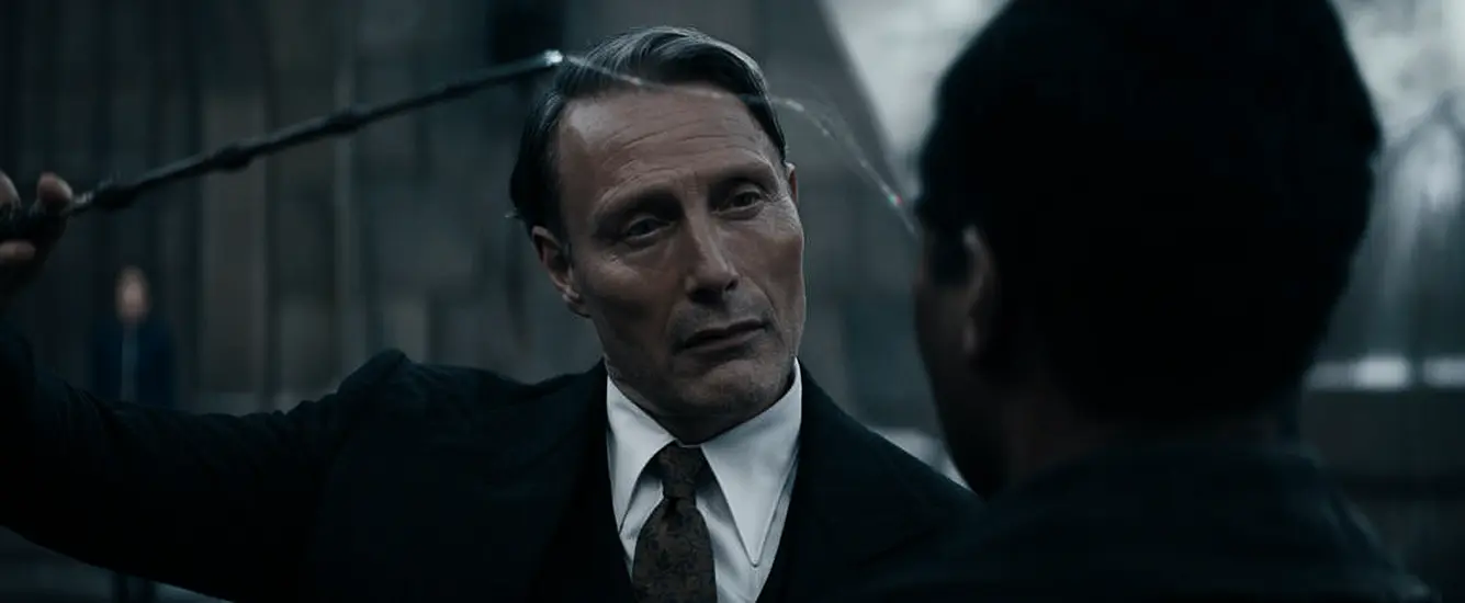 First Look At Mads Mikkelsen As Grindelwald In Trailer For Fantastic Beasts 3