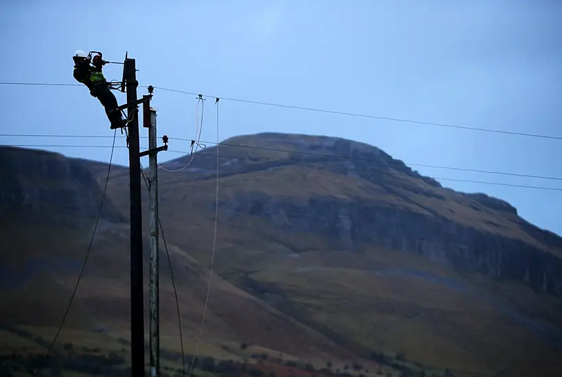 Cabinet Signs Off On €100 Electricity Scheme