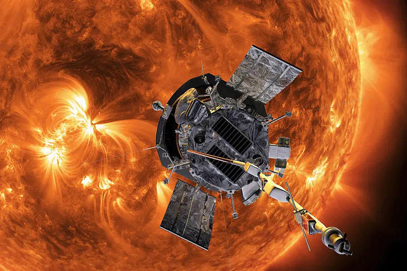 Nasa Craft ‘Touches’ Sun For First Time And Dives Into Atmosphere