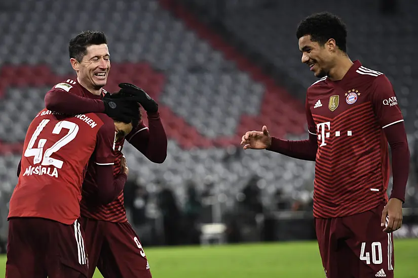 Robert Lewandowski Breaks Goal Record As Bayern Munich Ease Past Wolfsburg