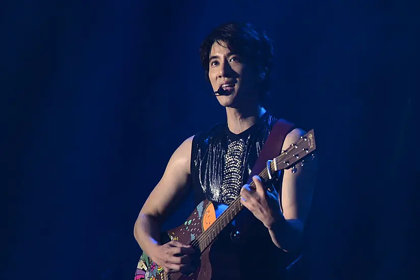 Us-Born China Pop Star Wang Leehom Apologises Over Scandal