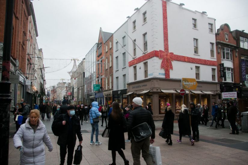Consumers Will Spend Average Of €1,200 On Christmas Shopping