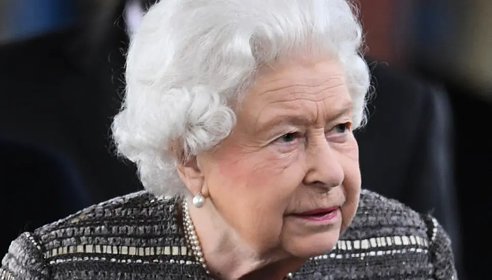 Britain's Queen Elizabeth To Spend Christmas At Windsor Amid Omicron Outbreak