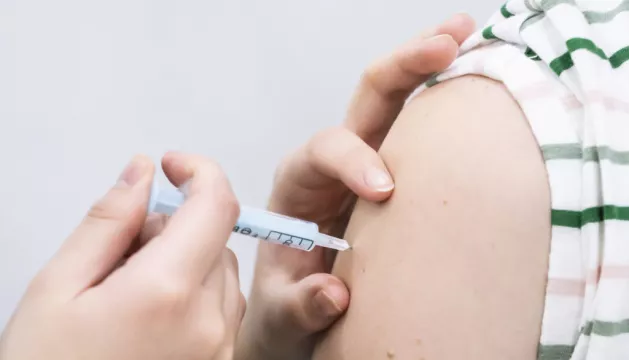 Sinn Féin Calls For Children To Be Vaccinated In Schools