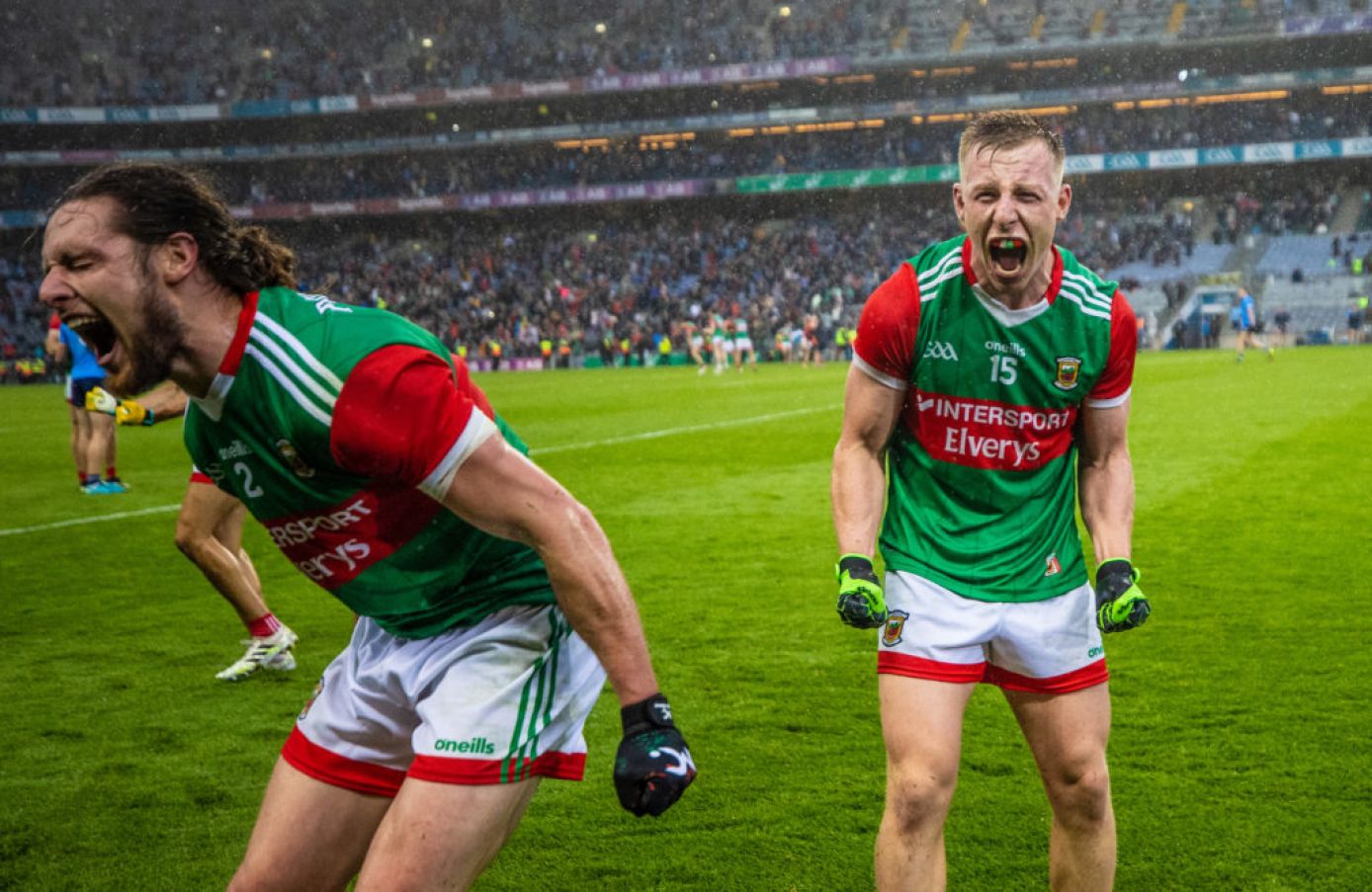 Mayo’s Padraig O’hora And Ryan O’donoghue Celebrate Beating Dublin In The All-Ireland Football Championship Semi-Final.
©Inpho/James Crombie