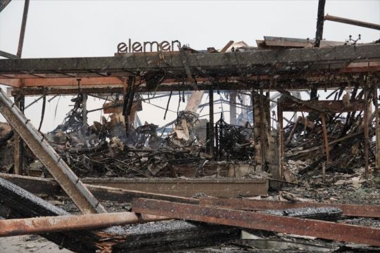 Colorado Wildfire Victims Begin New Year Surveying Destruction