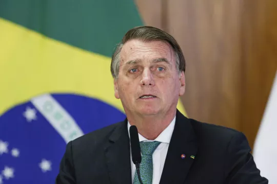 Bolsonaro's Far-Right Guru Carvalho Dies At 74 In United States
