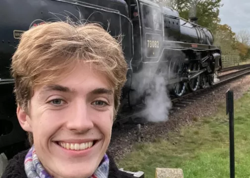 ‘Joy Personified’ Tiktok Trainspotter Signs With Global Talent Agency