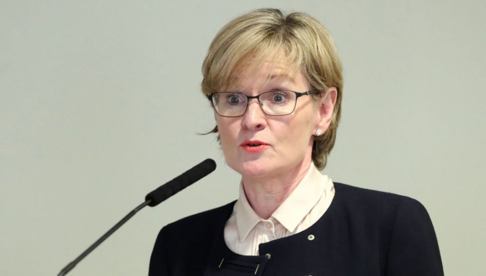 Eu Commissioner Dismisses Uk Security Concerns Over Ukrainian Refugees In Ireland