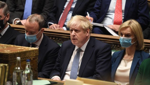 Uk Cabinet Ministers Circle The Wagons To Defend Boris Johnson